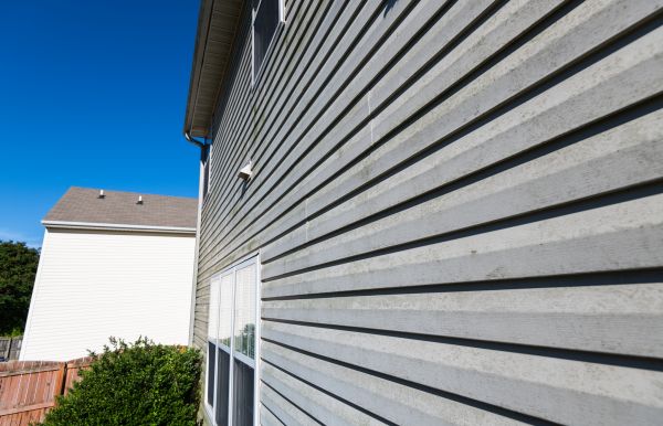 Cost of Vinyl Siding Panel Replacement in Athens
